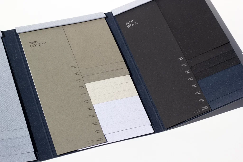 Nuancier de papier de création de la gamme Refit de chez Favini, textures et couleurs délavées intemporelles